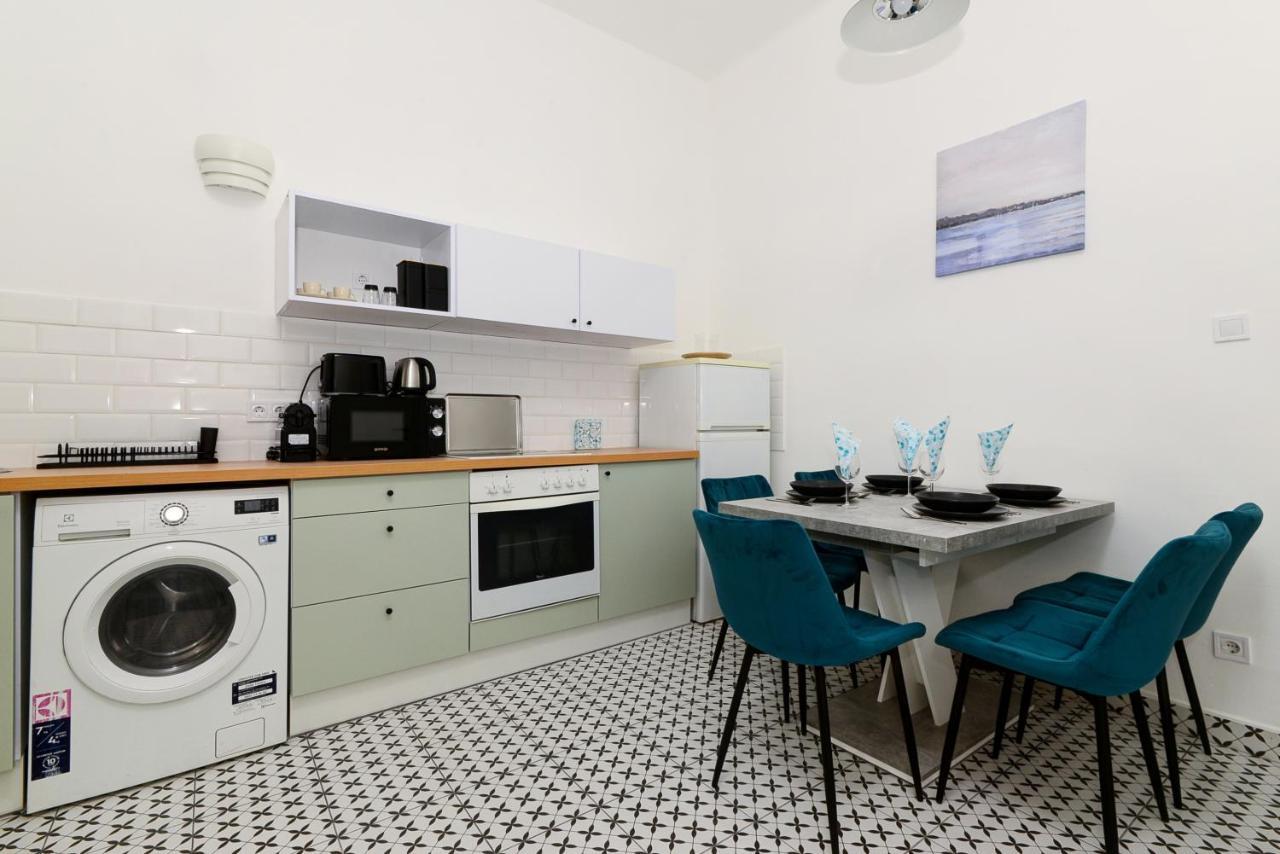 Akacfa 7 Two Bedroom Central Apartment Boedapest Buitenkant foto