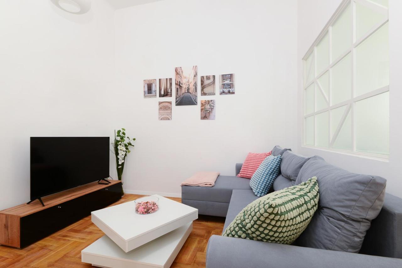 Akacfa 7 Two Bedroom Central Apartment Boedapest Buitenkant foto